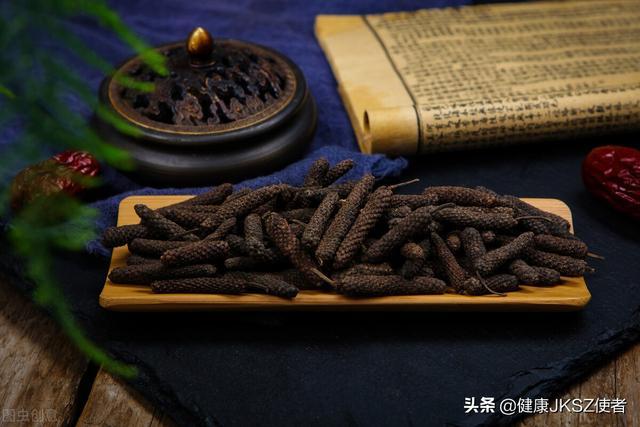 荜茇的功效和作用及食用方法_http://www.jzs.cc_交流_第1张